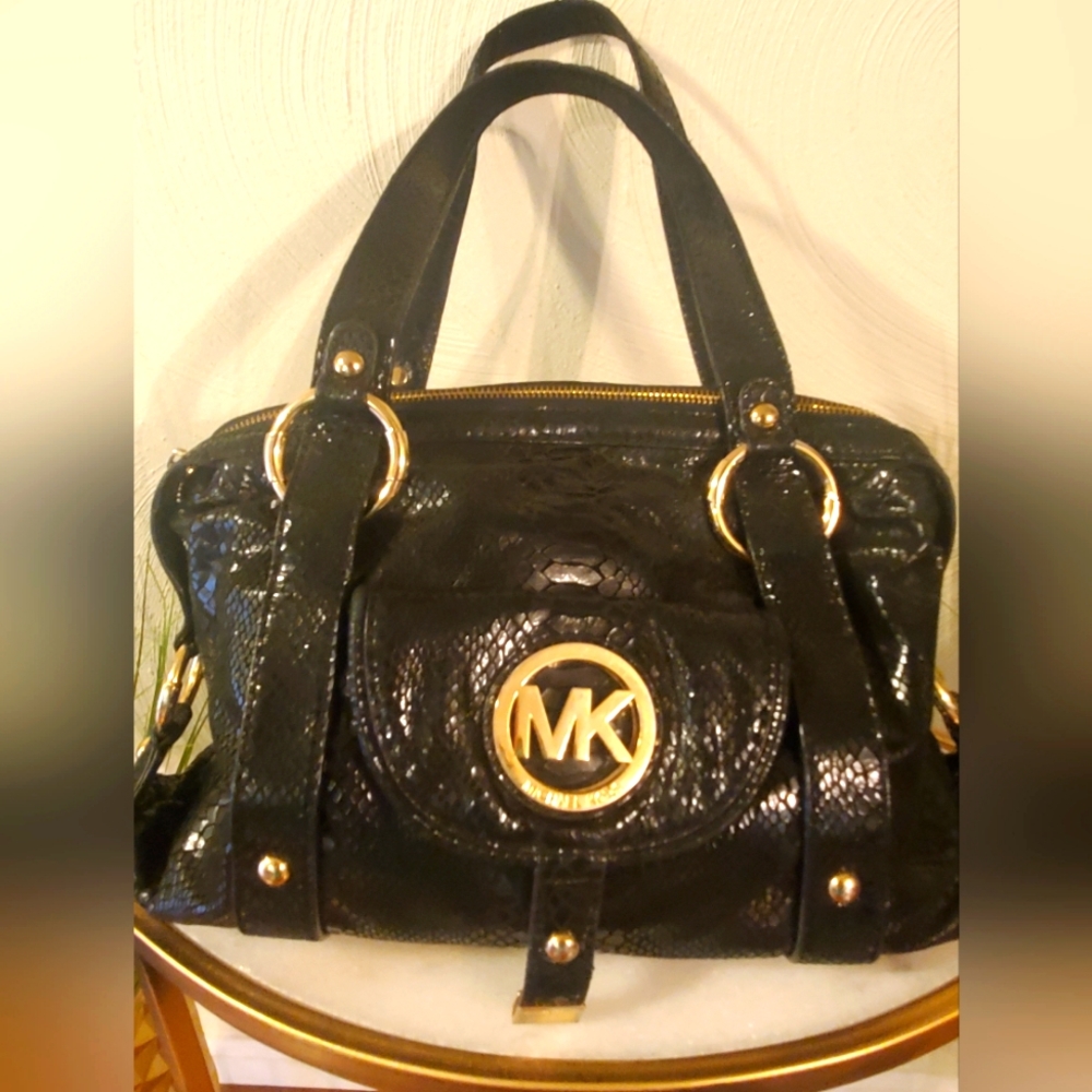 Michael Kors satchel black